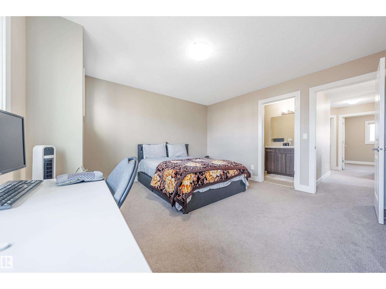 818 35A AVE NW - 26
