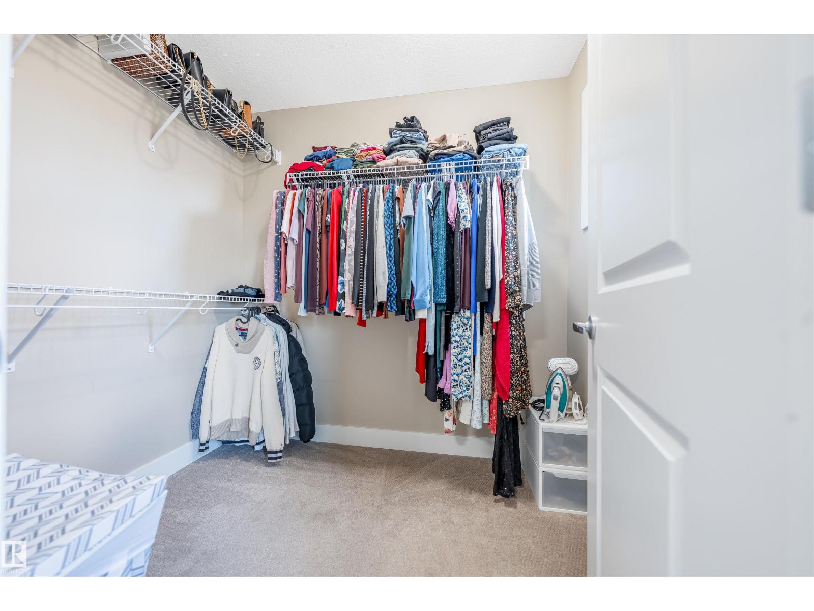 818 35A AVE NW - 27