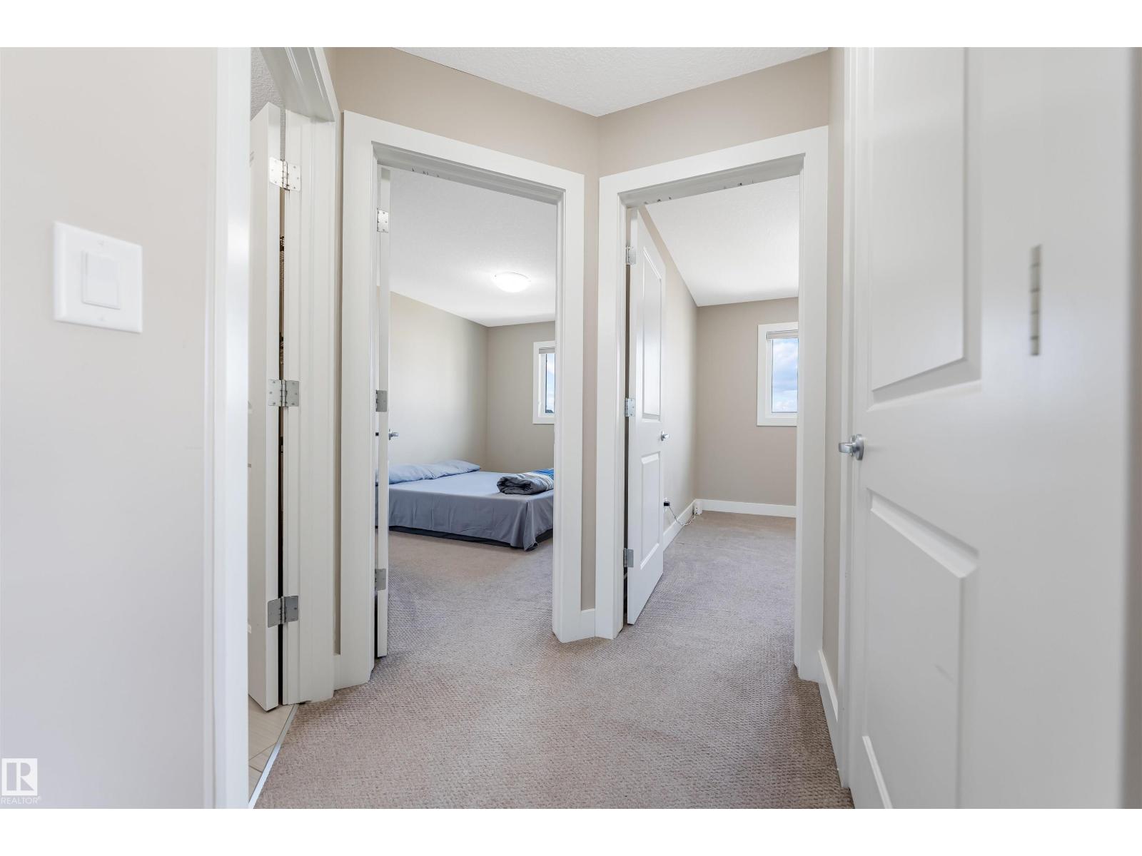 818 35A AVE NW - 31