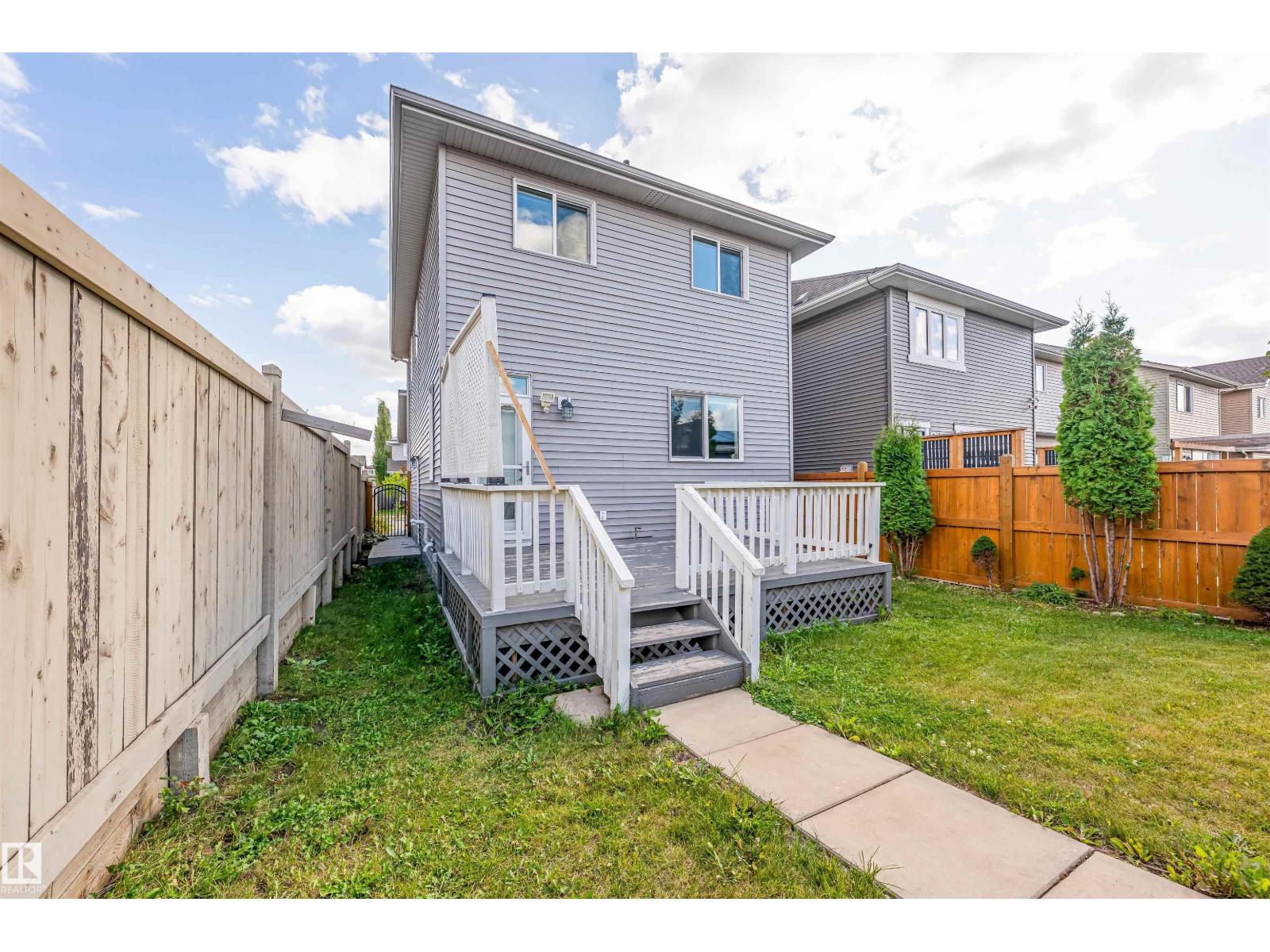 818 35A AVE NW - 41