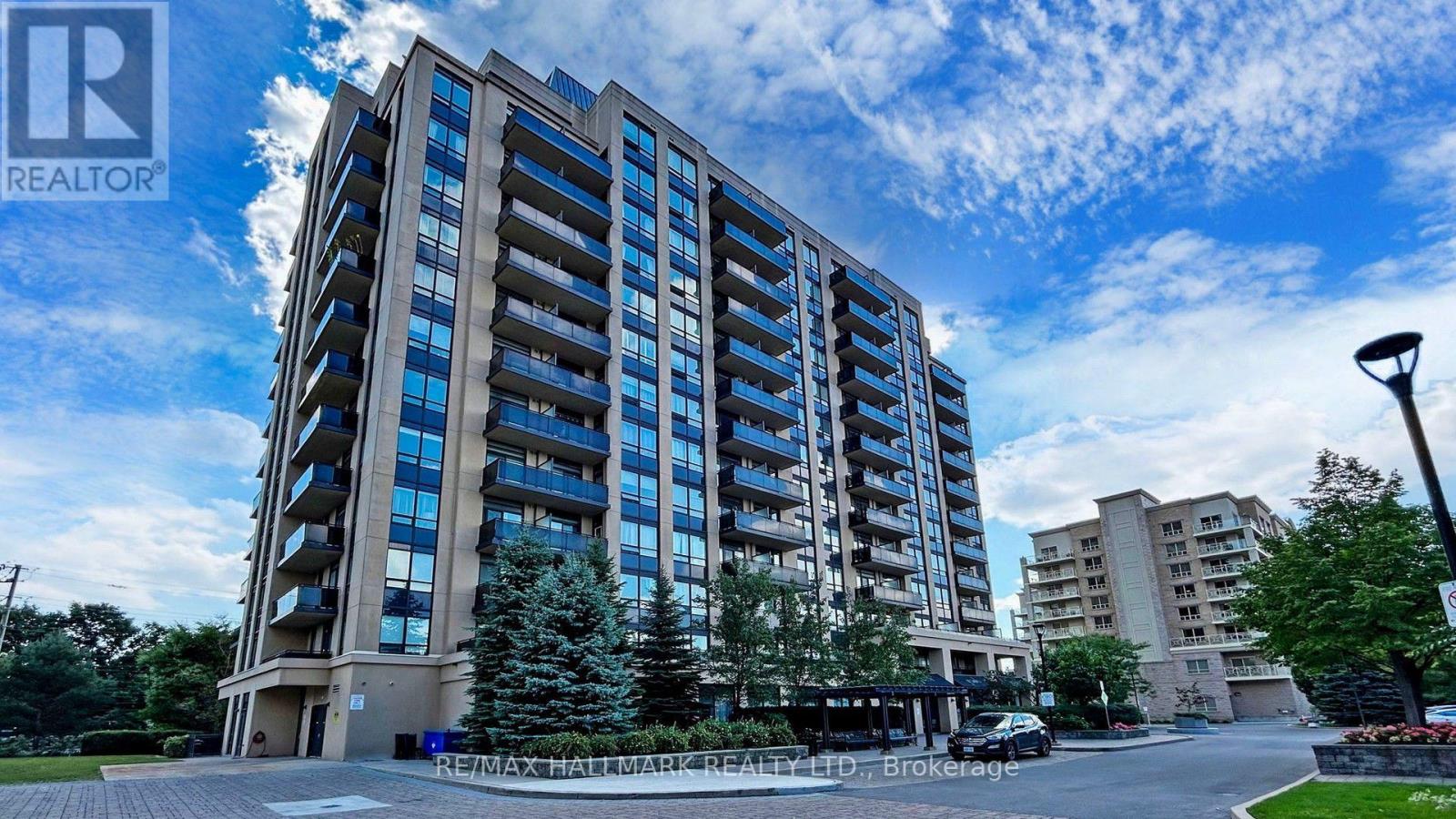 Photo of 520 Steeles Avenue