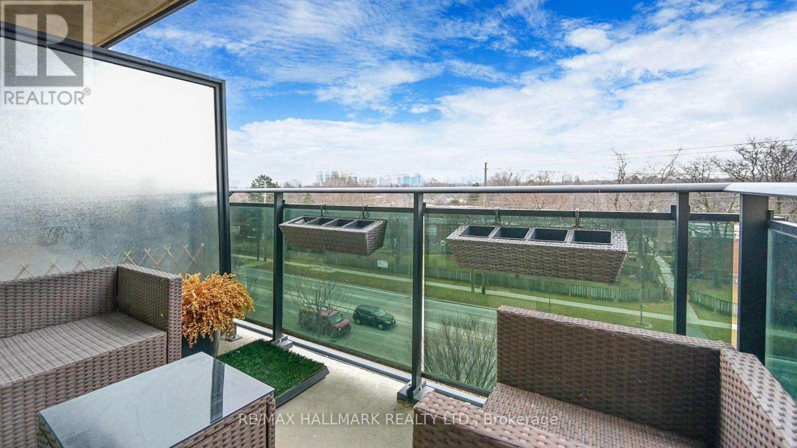 #609 520 STEELES AVENUE W - Image 32
