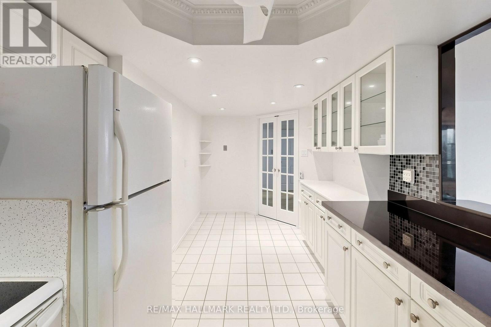 #702 5 WELDRICK ROAD W - Image 27