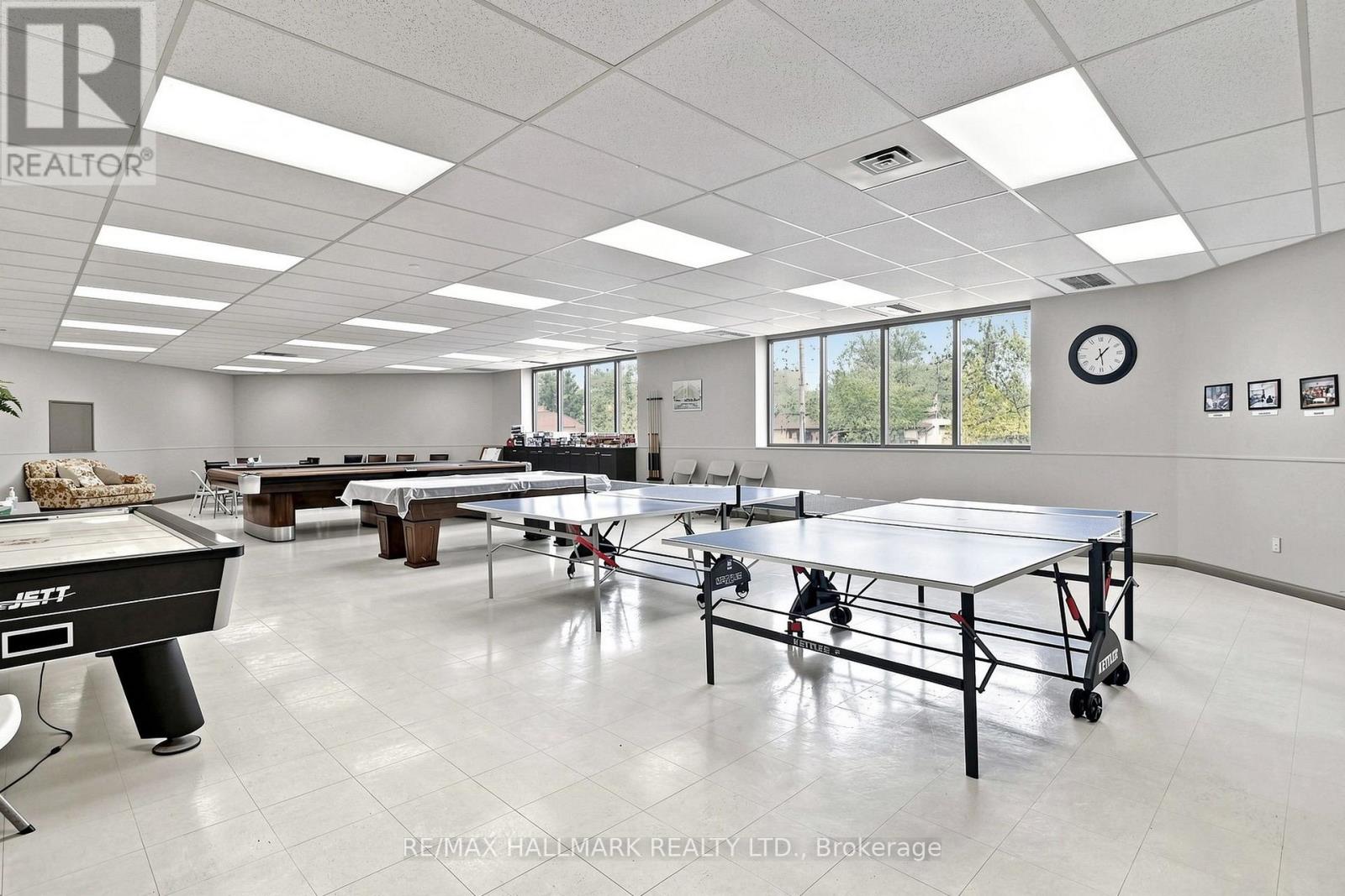 #702 5 WELDRICK ROAD W - 43