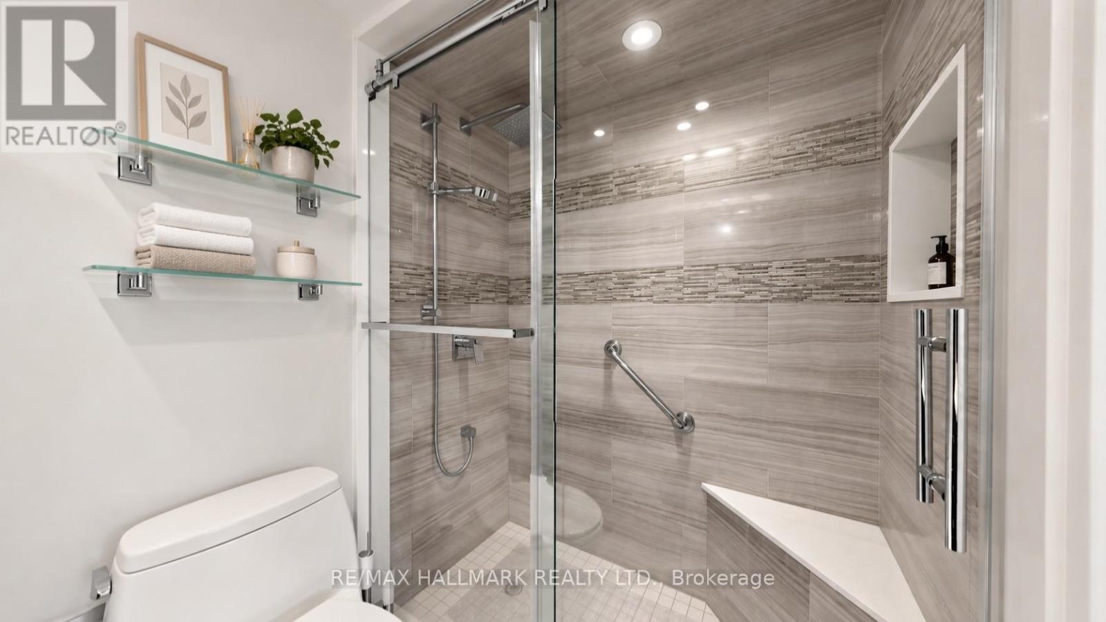#702 5 WELDRICK ROAD W - 6