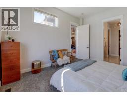 Bedroom - 18 Coopersfield Park Sw, Airdrie, AB T4B4K6 Photo 15