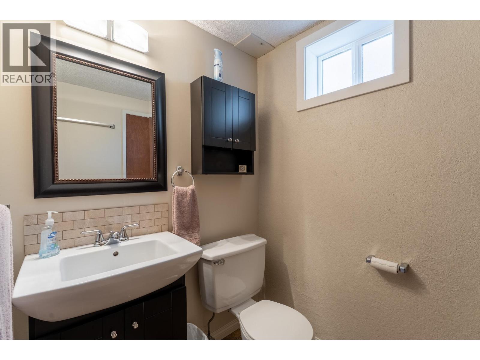 1306 Lombardy Square - 18