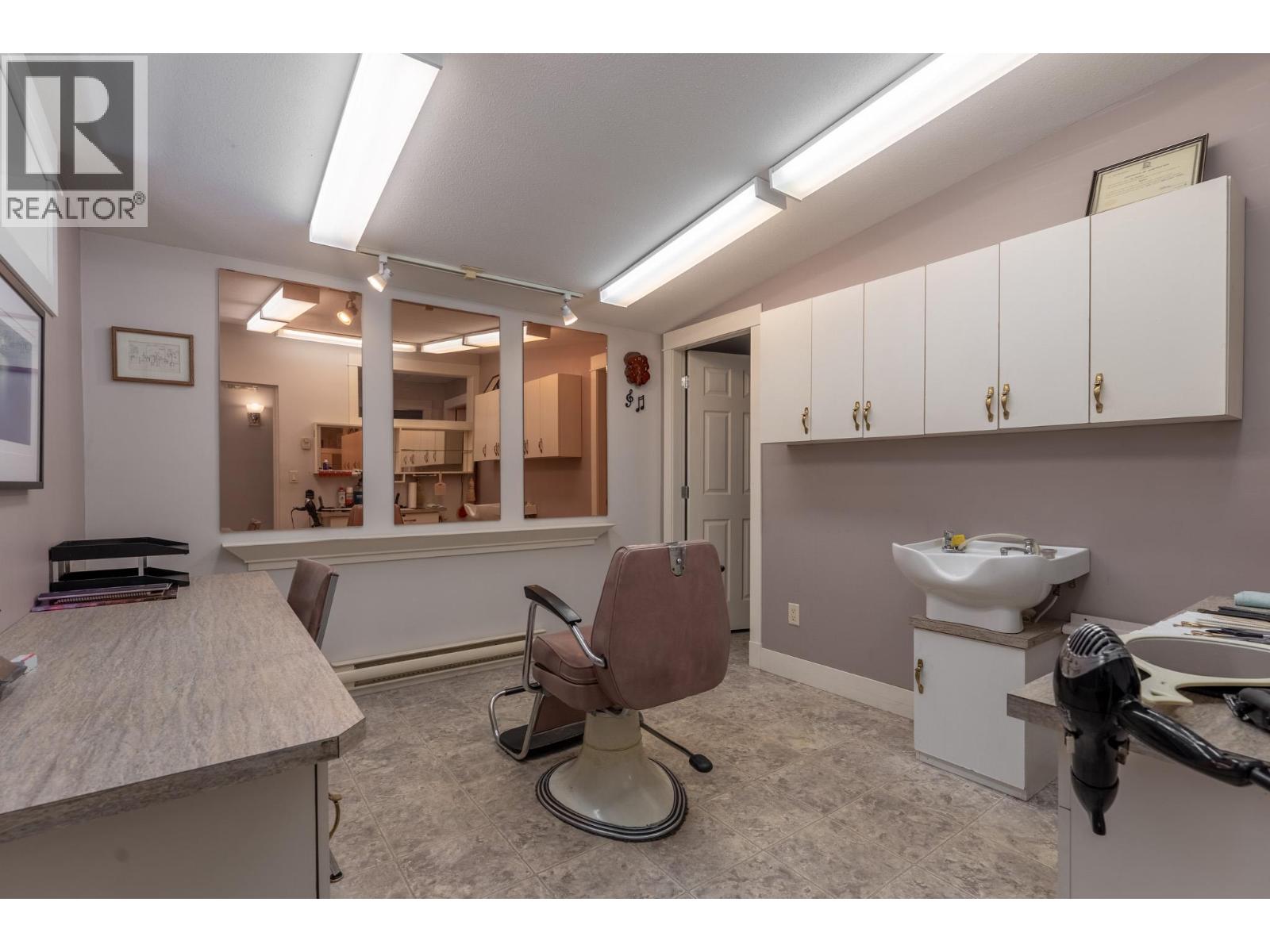 1306 Lombardy Square - Image 23