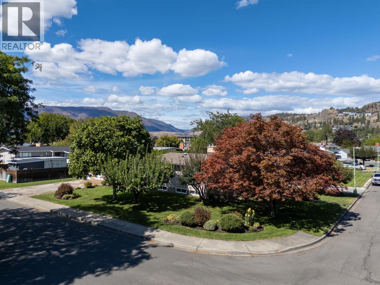 1306 Lombardy Square - 44
