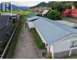 5708 Vla Road, Chase, BC V0E1M1 Photo 16