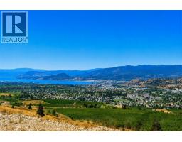  214 Turnberry Street, Kelowna