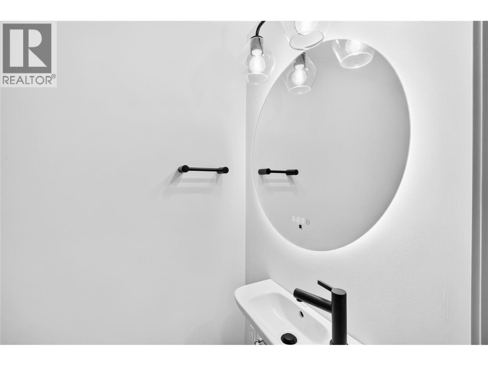 #102 424 Bennett Avenue - Image 9