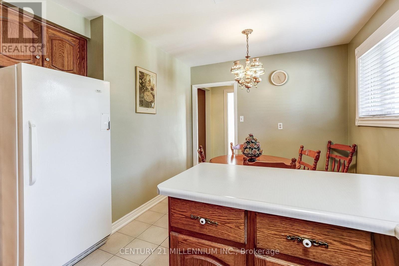 239 DRIFTWOOD AVENUE - 13