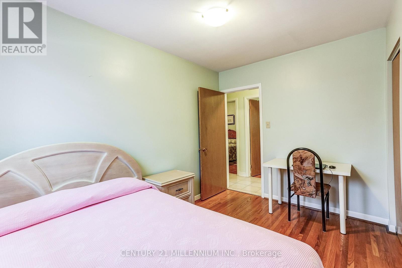 239 DRIFTWOOD AVENUE - 18