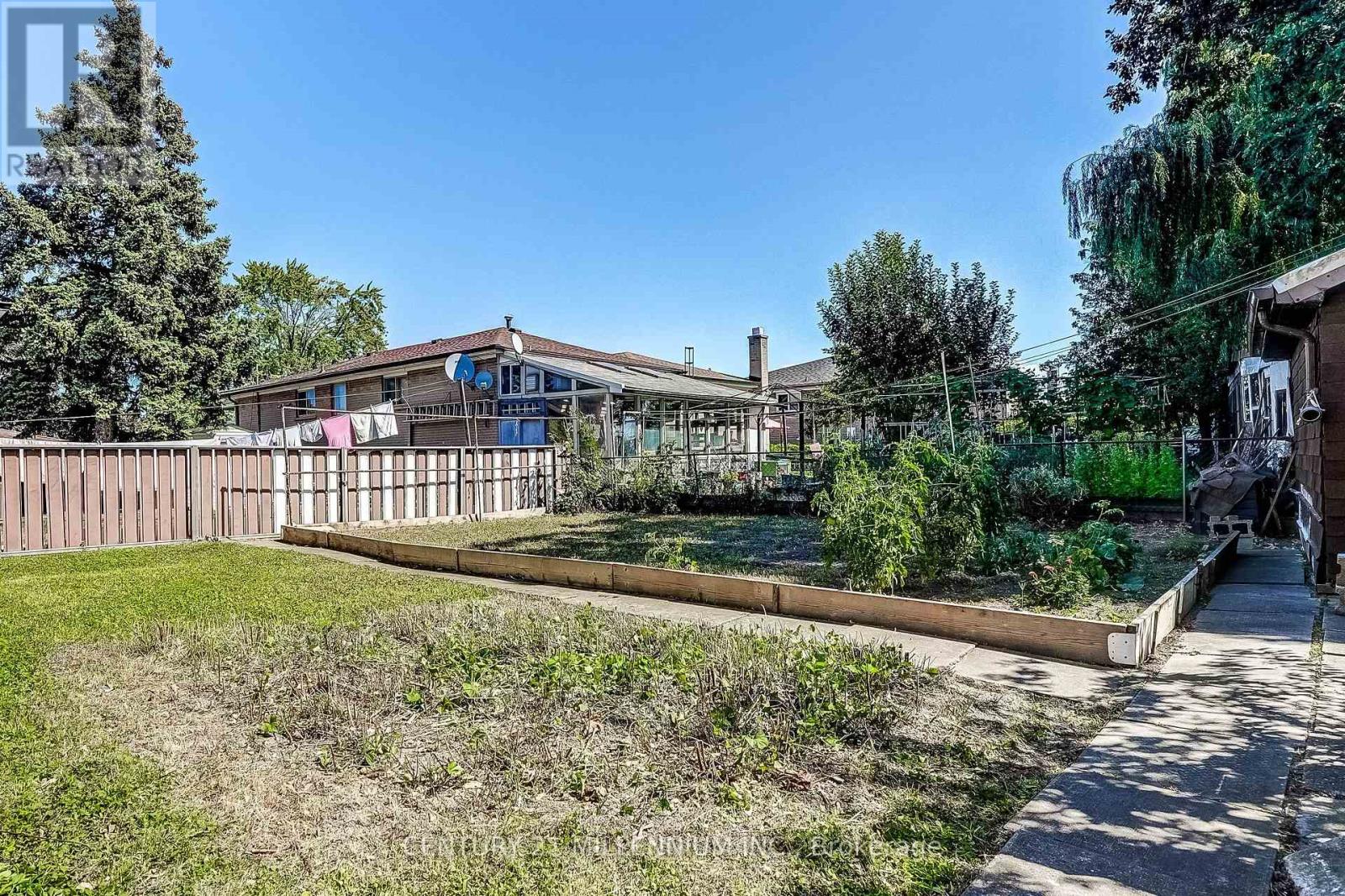 239 DRIFTWOOD AVENUE - Image 46