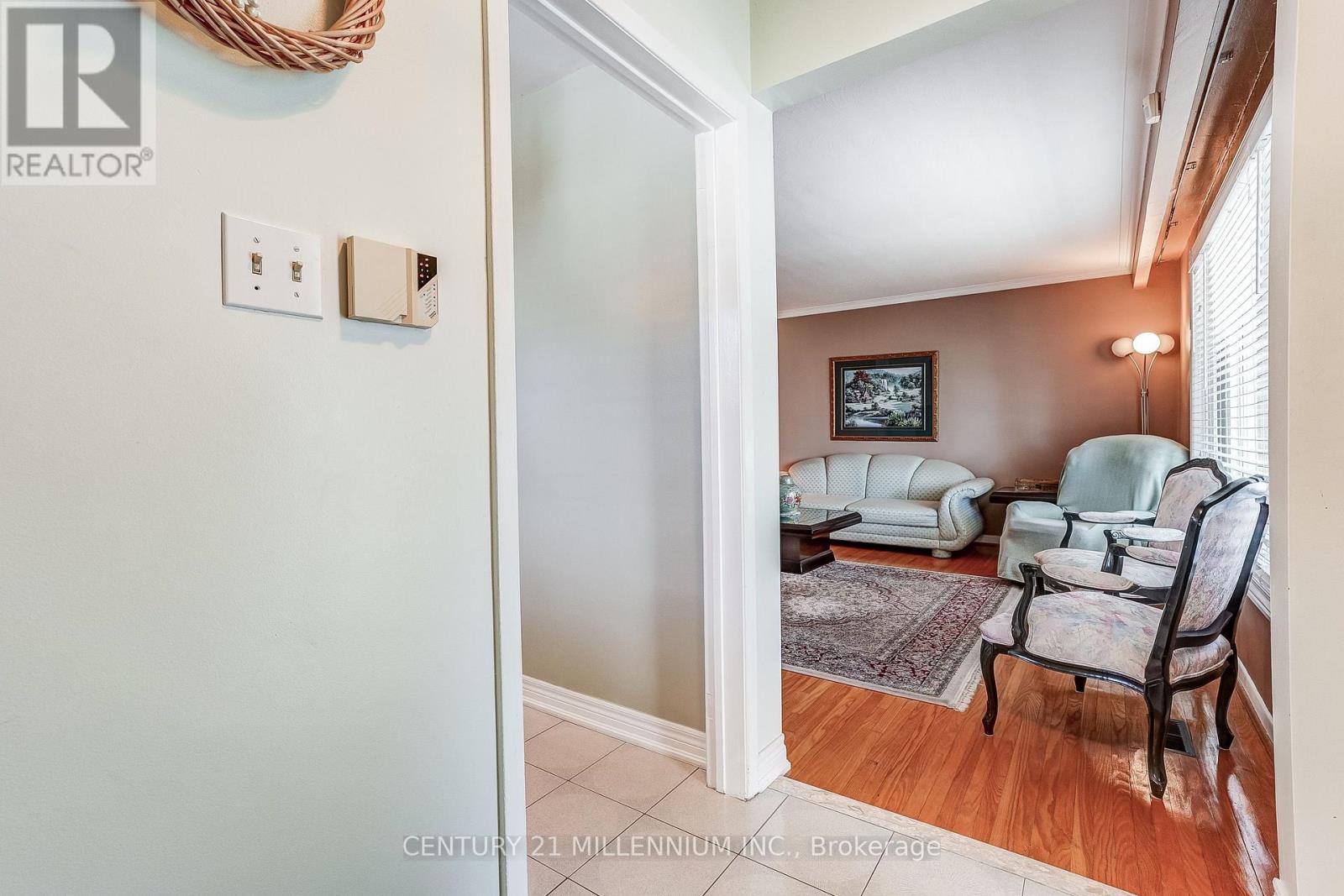239 DRIFTWOOD AVENUE - Image 7