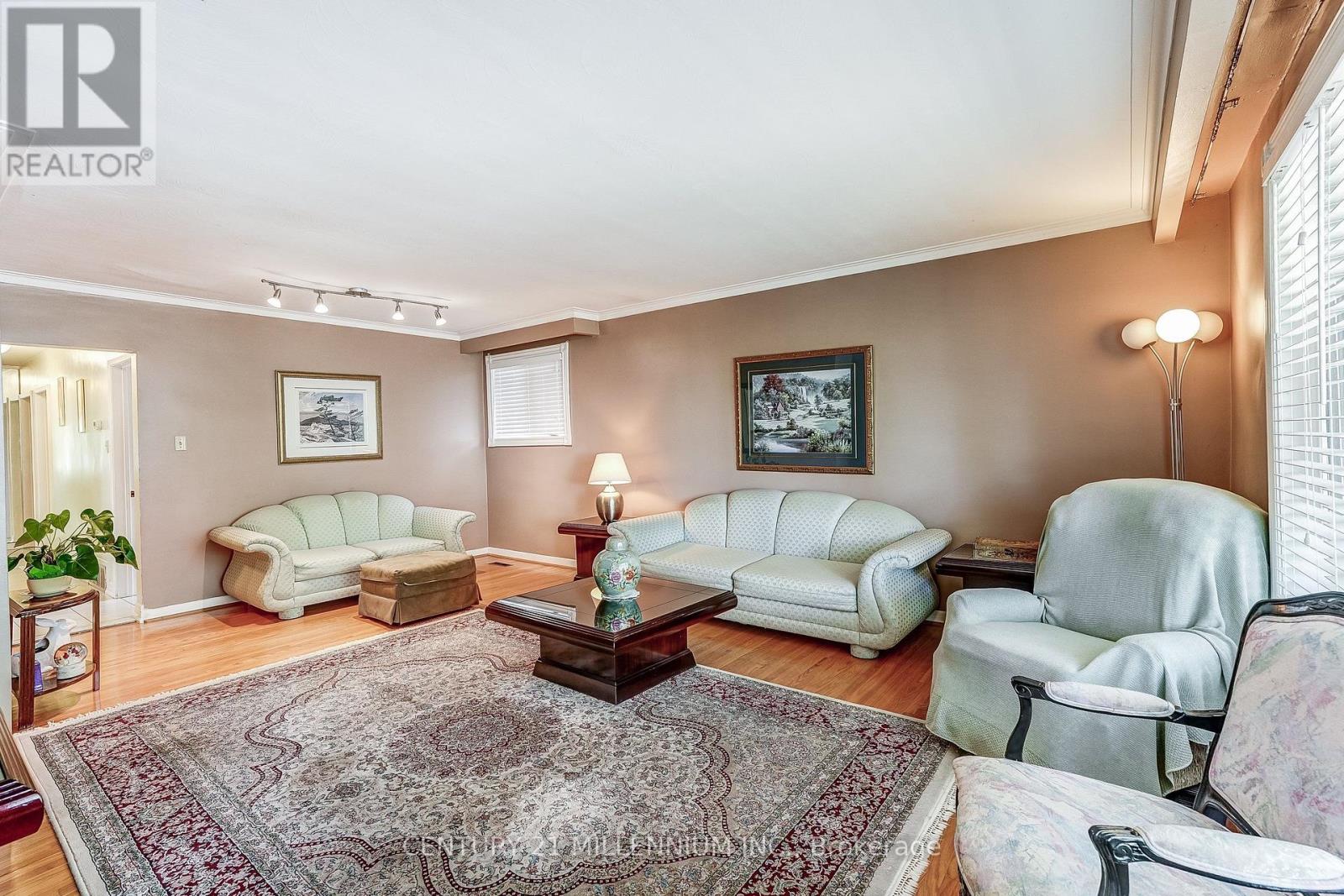 239 DRIFTWOOD AVENUE - 8