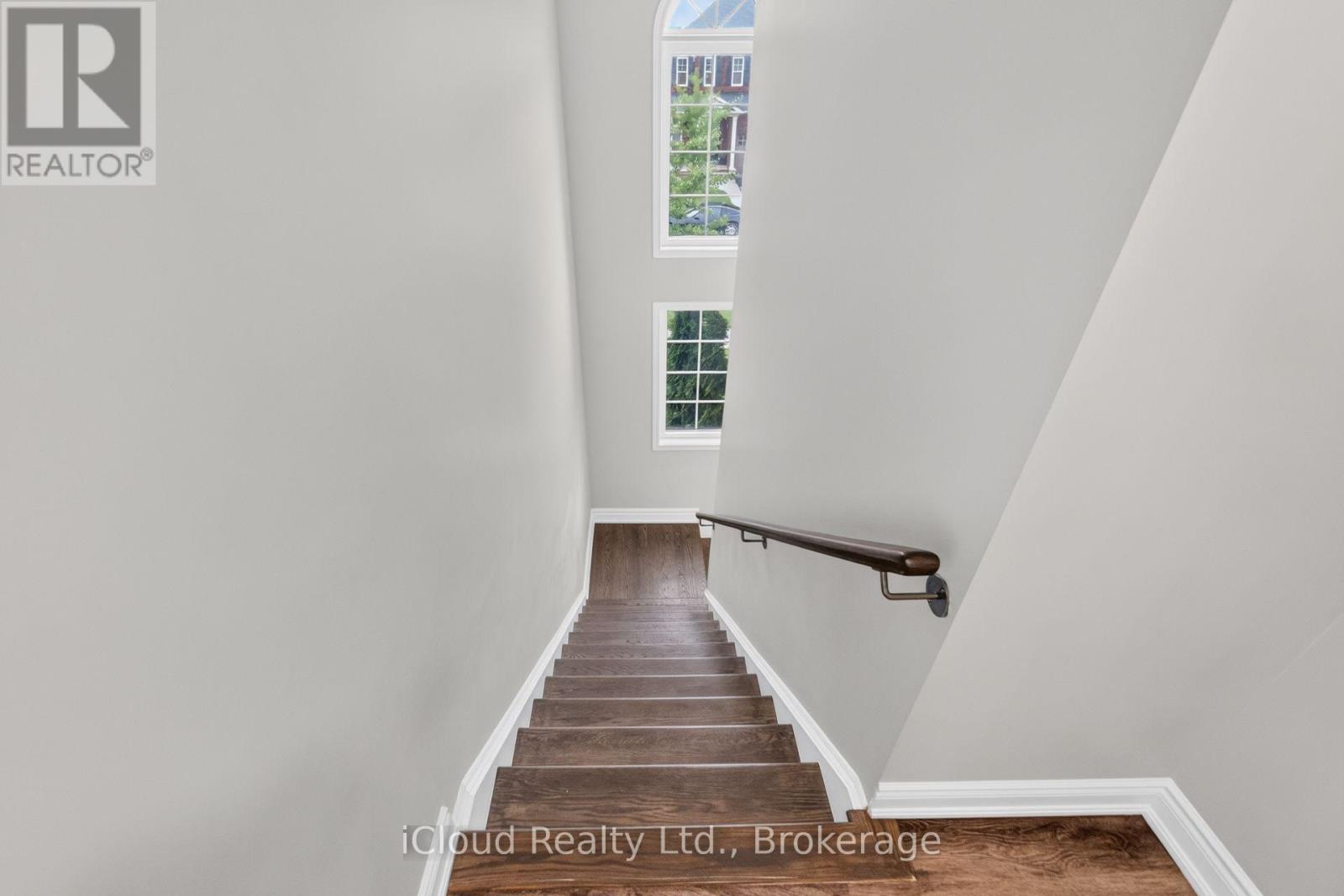 904 TOLETZA LANDING - 25