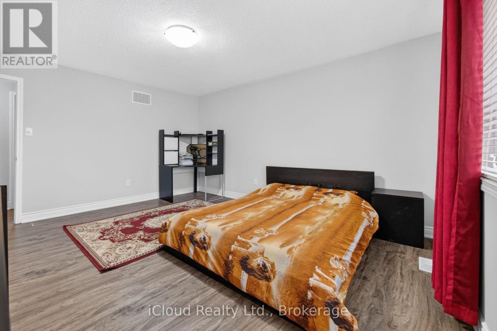 904 TOLETZA LANDING - 29