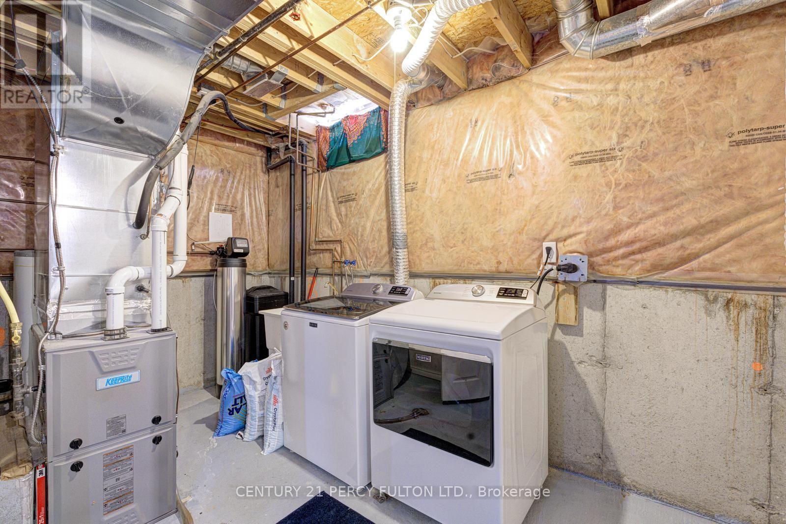 20 ORANGEGROVE DRIVE - 35