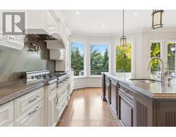 1366 Wilson Avenue, Mississauga, ON L5G3K2 Photo 13