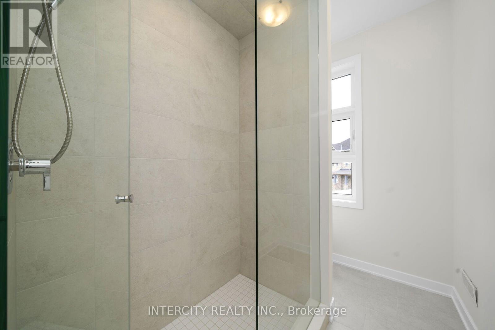 #LOT 99 52 SPEERS AVENUE - 31