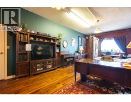 711 Railway Avenue E, Rosthern, SK S0K3R0 Photo 21