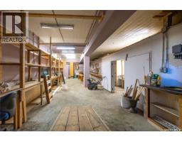 711 Railway Avenue E, Rosthern, SK S0K3R0 Photo 43