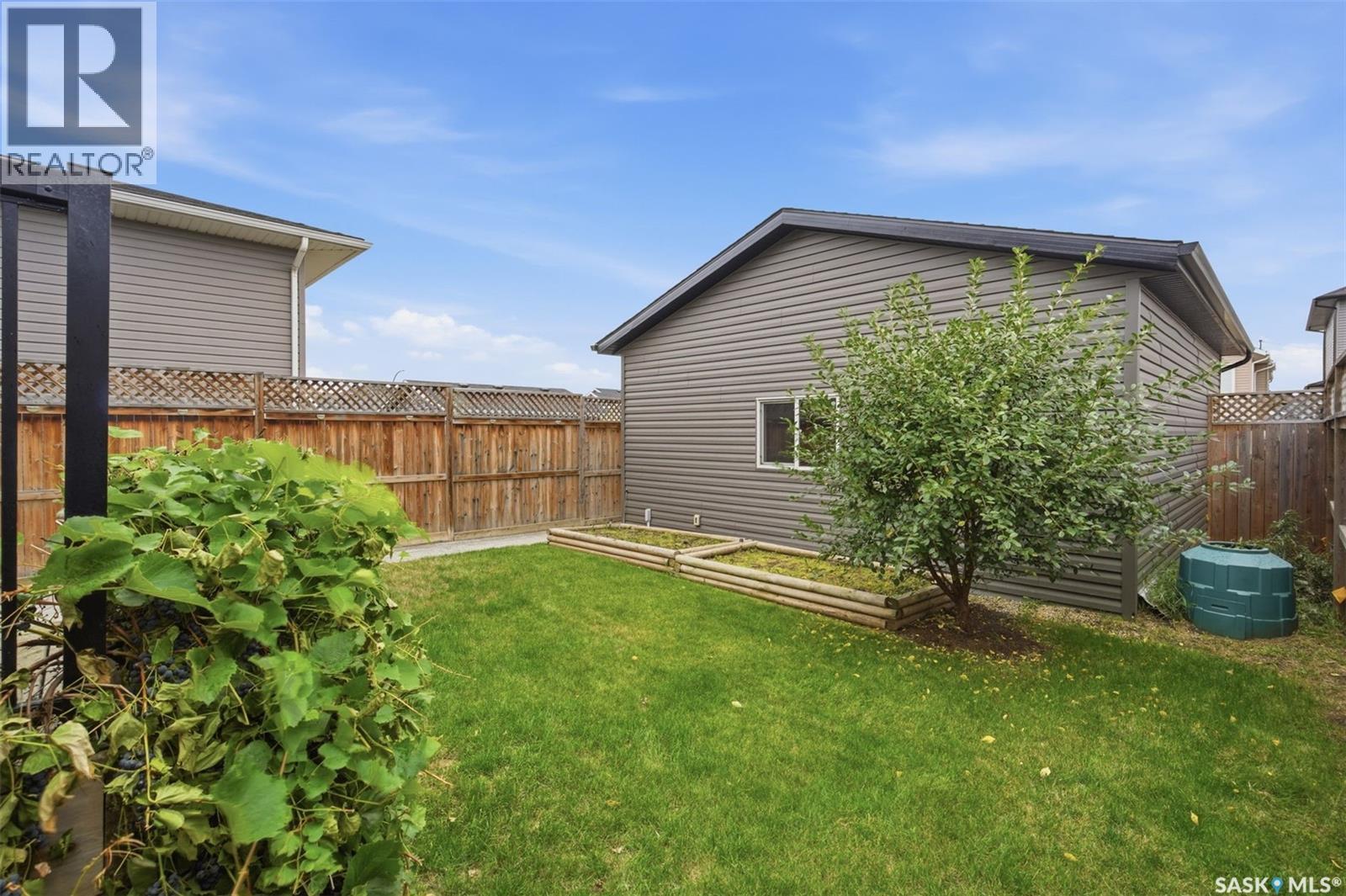 306 Bentley LANE - 36