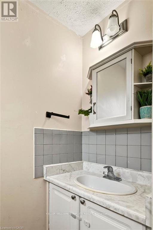 #14 120 QUIGLEY ROAD - 17