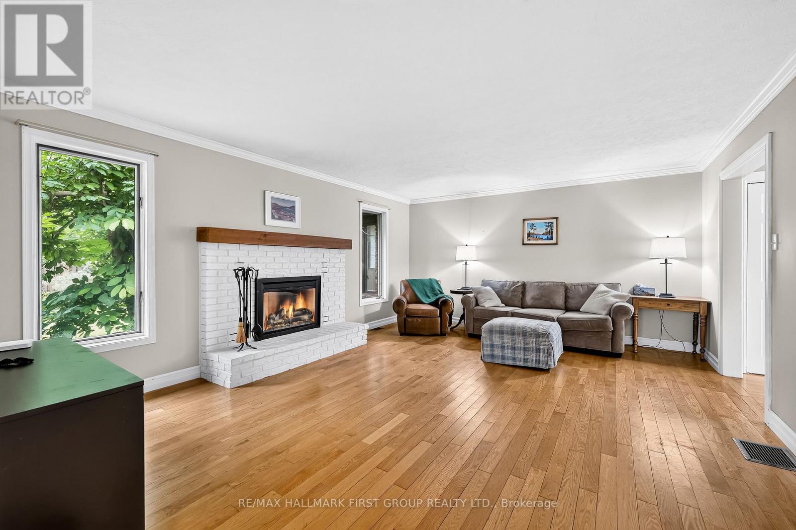 1887 CAMPBELL AVENUE - Image 15