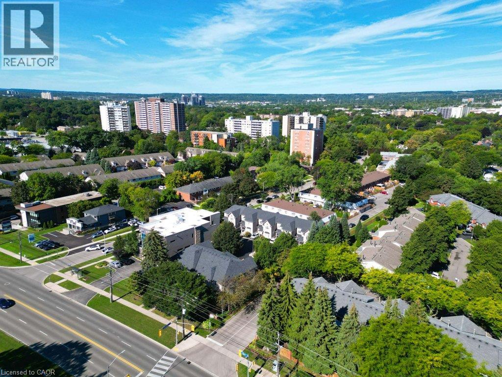 #7 455 CLARIDGE Road - Image 40
