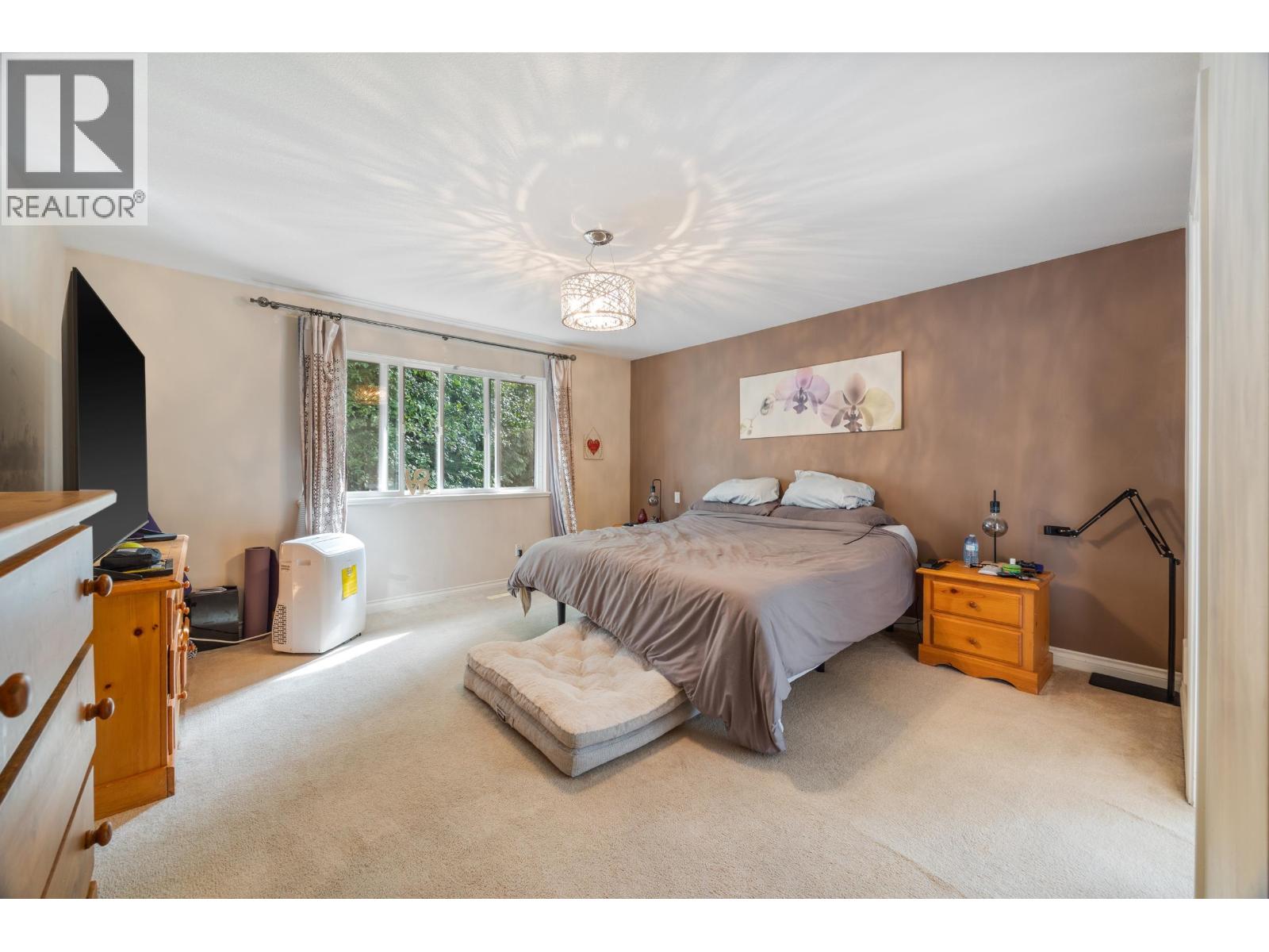115 EAGLE PASS, Port Moody
