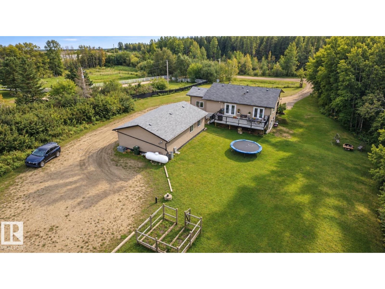 327 50419 Range Road 203 - 2