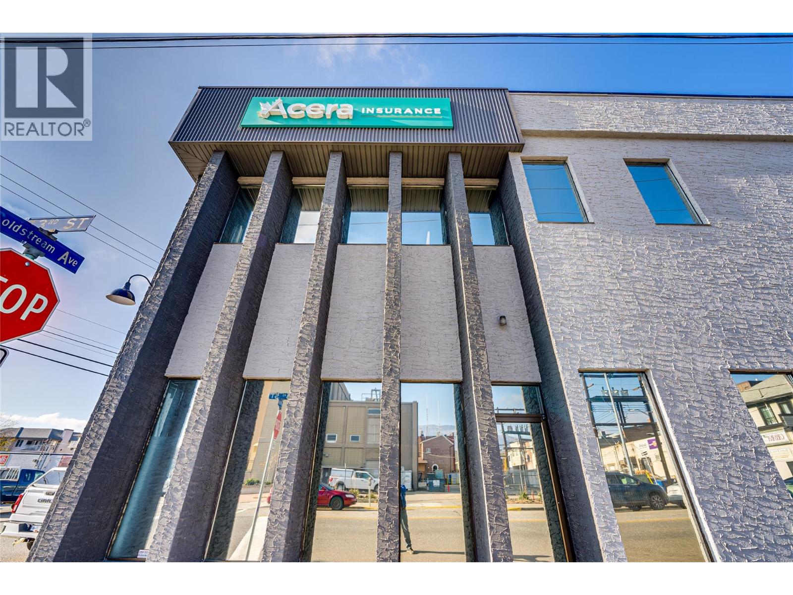  3301 Coldstream Avenue, Vernon - Image 1