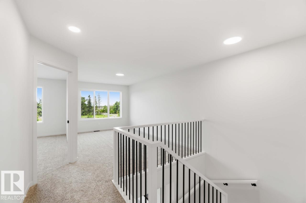 5517 69 ST - 9