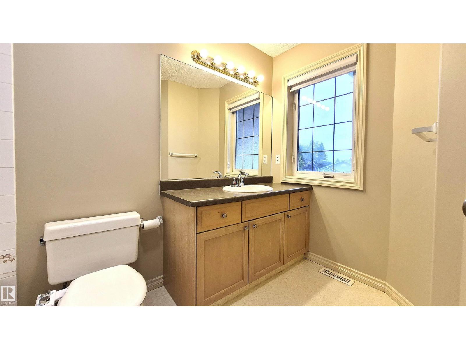 [private address] - Image 16