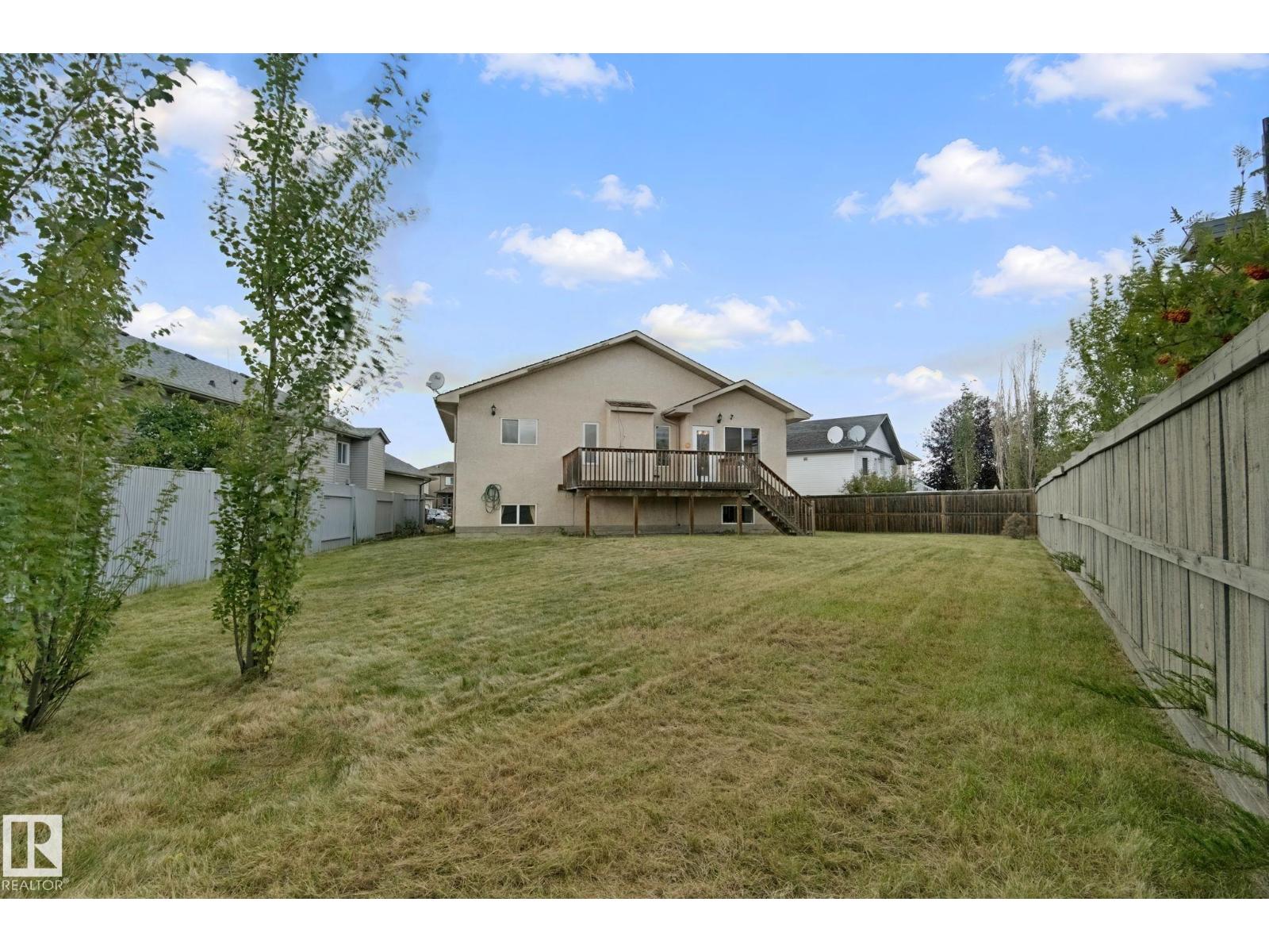 16807 78 ST NW - 41