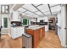 2pc Bathroom - 777 East Lakeview Road, Chestermere, AB T1X1B1 Photo 9