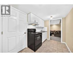 777 East Lakeview Road, Chestermere, AB T1X1B1 Photo 35