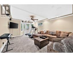 777 East Lakeview Road, Chestermere, AB T1X1B1 Photo 30