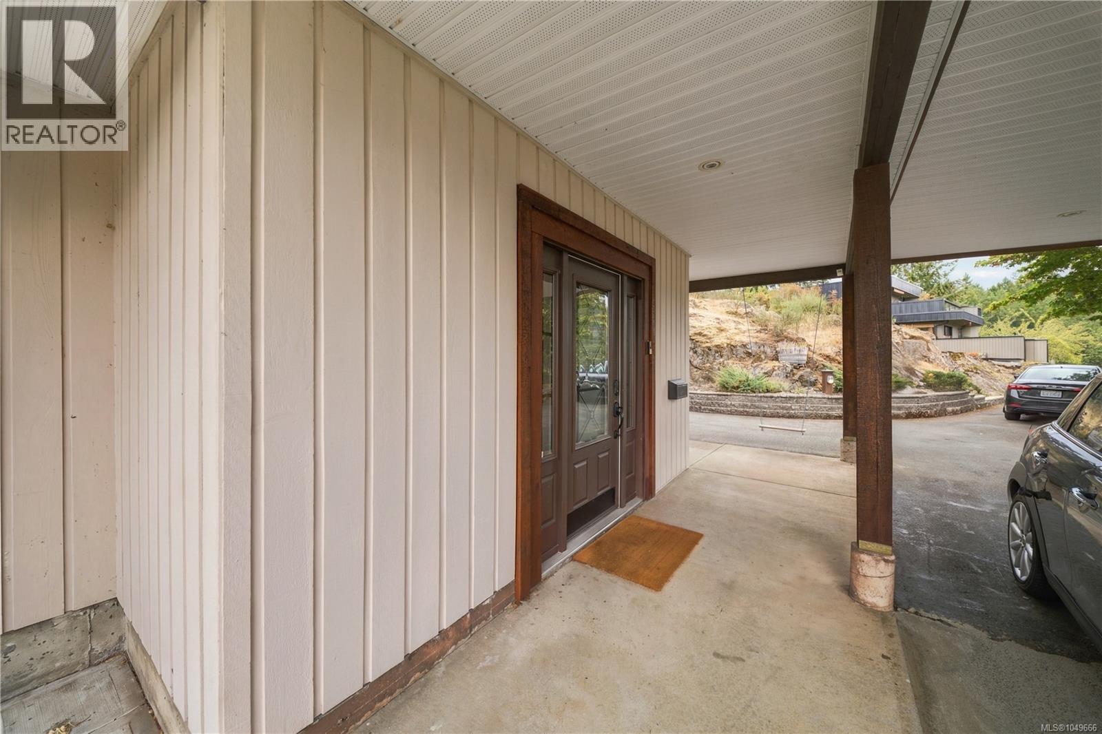 3146 Robin Hood Dr - Image 34