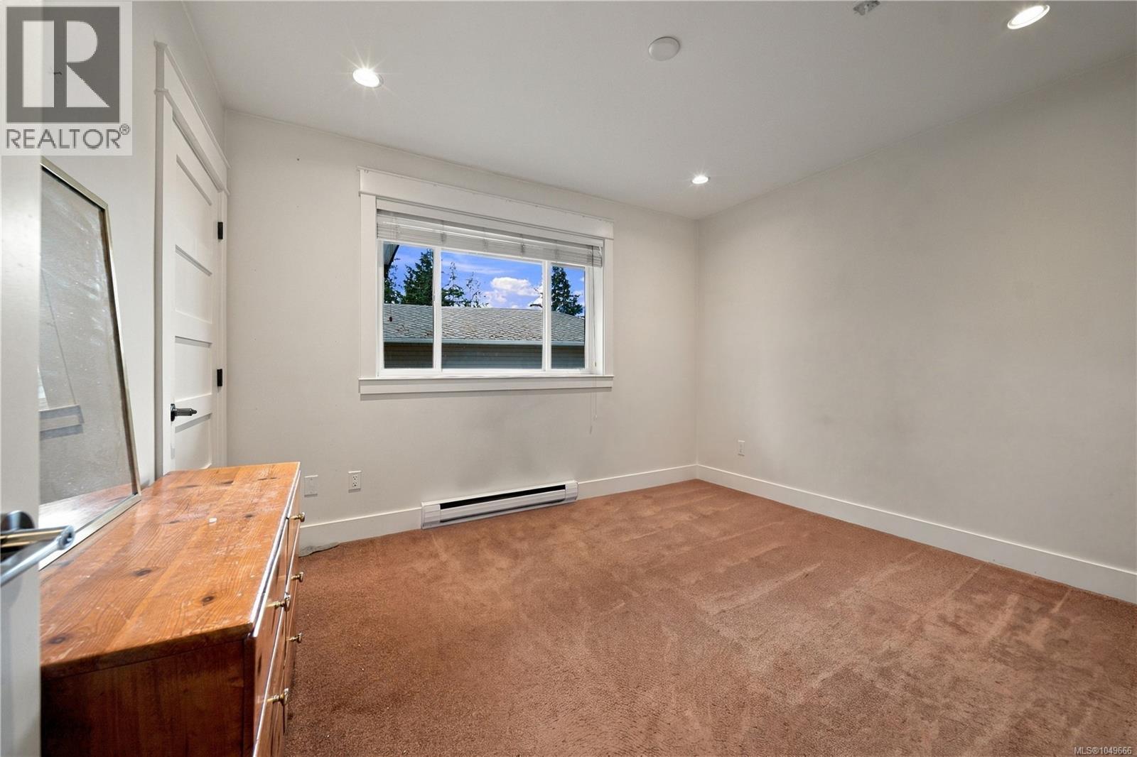 3146 Robin Hood Dr - Image 46
