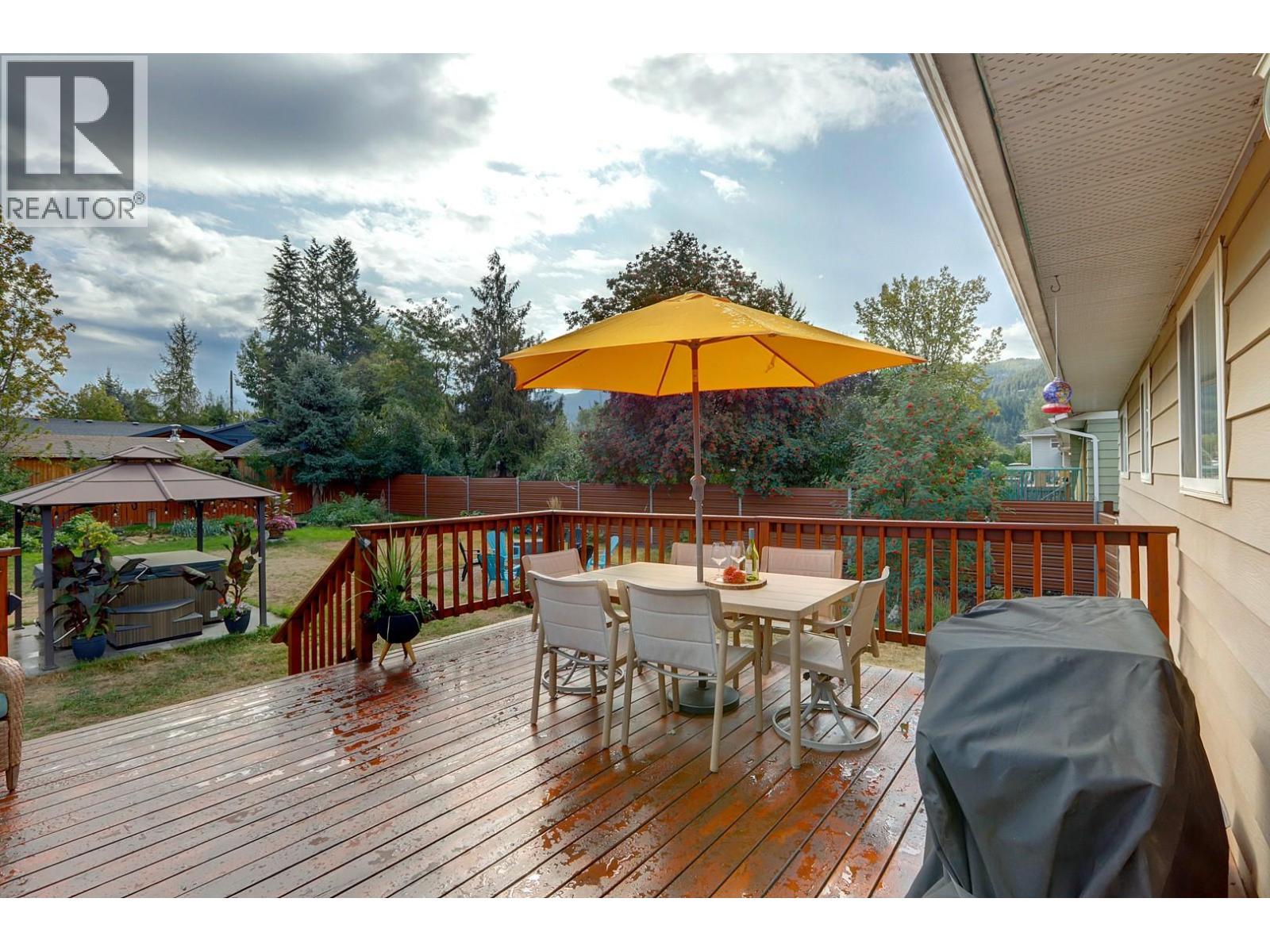 9633 Bessette Road - 14