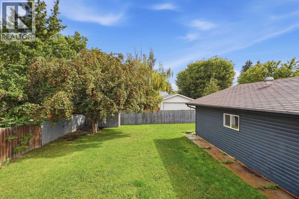 Listing photo – 21 Wilkins Green, Red Deer