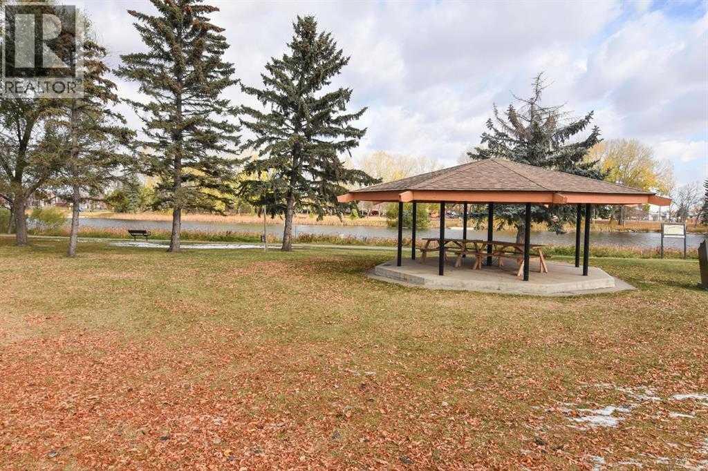 822 Bayview Road - 37