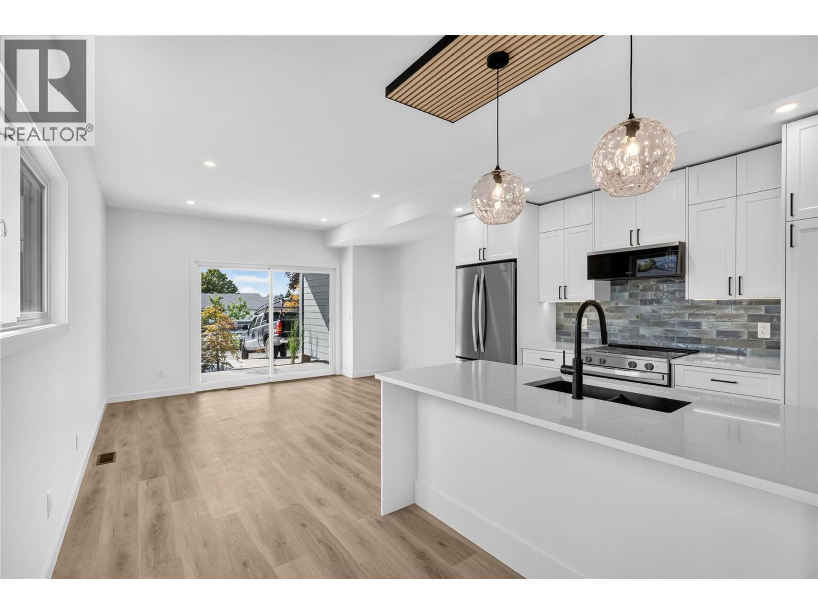 #103 424 Bennett Avenue - Image 7