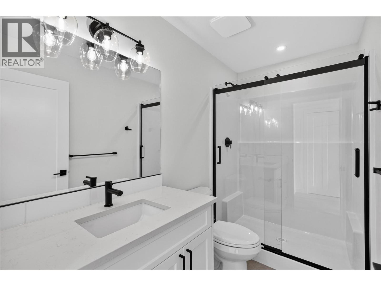 #104 424 Bennett Avenue - Image 12