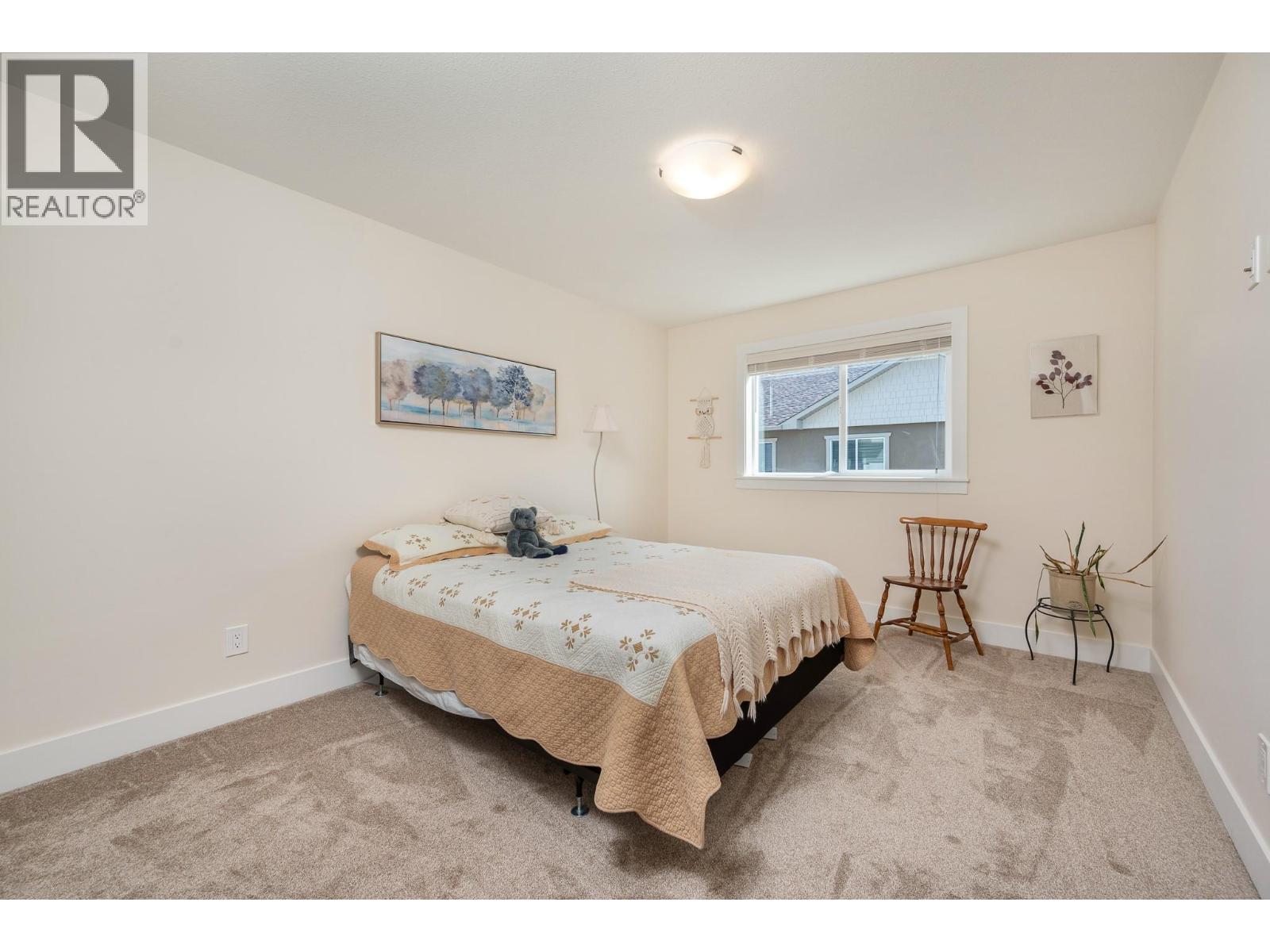 #38 6600 Okanagan Avenue - 24