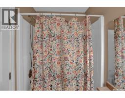 2 3101 Tregarva Road E, Regina, SK S4V0K5 Photo 31